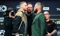 Уроженец Казахстана и Гэтжи провели дуэль взглядов перед реваншем на UFC 313. Видео