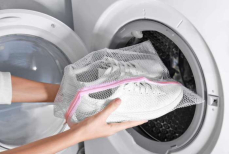Знают не все. Как качественно постирать обувь в стиралке и не испортить её