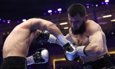 Чемпион мира из России вынес вердикт двум боям Бетербиева и Бивола