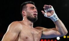 «На голову или даже на две лучше». Наставник сборной Казахстана сравнил Баходира Джалолова и его «наследника»