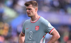 «Атлетико» вел в счете за две минуты до конца матча и проиграл