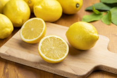 Польза в любой сезон года. Перечислены лечебные свойства лимона