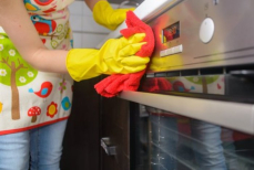 Драить не нужно. Названо чудо-средство, которое может очистить весь дом