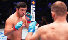 Непобеждённого казахстанца призвали не гнаться за нокаутом перед дебютом в UFC