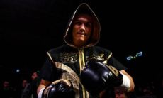 Данияр Елеусинов подписал контракт с президентом UFC