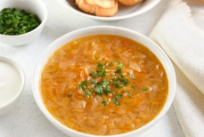 Нужно ли тушить капусту для щей?