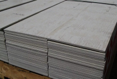 Сайдинг больше не нужен. Найден более надежный материал — обеспечивает защиту от огня и звукоизоляцию