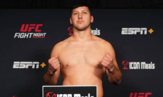 Прямая трансляция дебютного боя непобежденного казахстанца в UFC