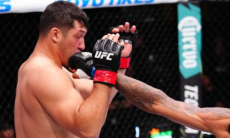 Известный инсайдер вынес неутешительный вердикт дебюту непобежденного казахстанца в UFC