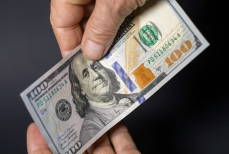 Почему нельзя занимать деньги в праздник 