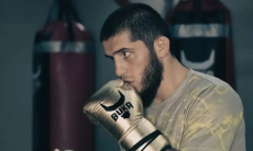 В лагере Ислама Махачева «разоблачили» шпиона. Видео