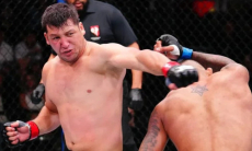 В России озвучили будущее казахстанца после «ужасного» дебюта в UFC