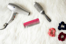 Нужно ли выключать фен из розетки