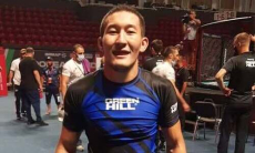 Непобежденный боец ММА из Казахстана выдвинул жесткое требование 