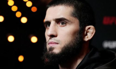 Экс-чемпион UFC «нокаутировал» Ислама Махачева