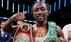 «Стану одним из величайших». Кроуфорд «объявил» о победе над «Канело»