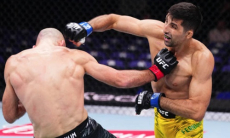 Громкой сенсацией начался турнир UFC