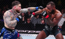 Досрочно закончился главный бой UFC в весе Шавката Рахмонова