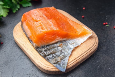 Можно ли есть кожуру лосося