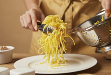 Нужно ли промывать макароны — шеф-повар ответил раз и навсегда