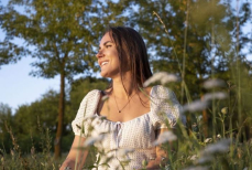 Эти три знака зодиака живут по-настоящему только в зрелом возрасте — судьба дарит им второй шанс