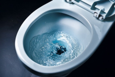 Три серьёзные причины всегда закрывать крышку унитаза