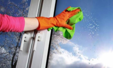 Весенняя уборка. Как эффективно помыть окна без химии — советы экспертов