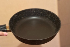 Раскрыты способы восстановить антипригарное покрытие сковороды — дадут вашей посуде вторую жизнь