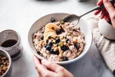 Осторожно — скрытый сахар. Составлен рейтинг самых полезных хлопьев для завтрака