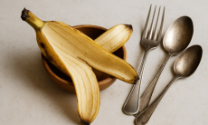 Не выбрасывайте кожуру от бананов — она способна творить чудеса