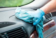 Чистим пластик в салоне своего авто правильно — он будет словно новый
