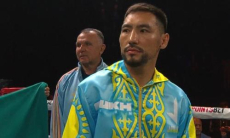 Алимханулы вышел на ринг с Джалоловым в Астане. Видео