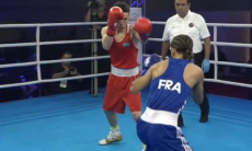 Разгром с нокдауном решил судьбу медали Казахстана на Кубке мира по боксу