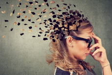 Назван возраст, в котором резко ухудшается память