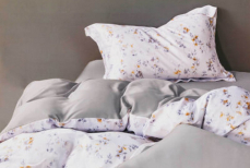 Не спешите выбрасывать старое постельное белье — есть оригинальные способы дать ему вторую жизнь