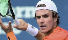 Казахстанский теннисист уверенно вышел в финал турнира в Мексике