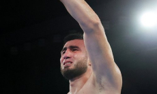 «Это ужас». На карьере Баходира Джалолова поставили крест из-за боя в Казахстане