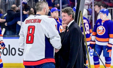 Гретцки отреагировал на рекорд Овечкина