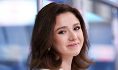 «Он старше на 13 лет». В России рассказали, с кем встречается 18-летняя Камила Валиева