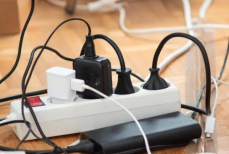 Чем опасны удлинители и как правильно их использовать. Советы электрика