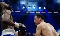 Промоутер Жанибека Алимханулы сделал заявление о бое с чемпионом мира