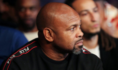 Рой Джонс прокомментировал отказ Дмитрия Бивола от титула чемпиона мира