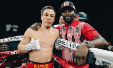 Батыр Джукембаев озвучил гонорар за спарринг с Теренсом Кроуфордом