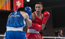 Казахстан вступает в борьбу за медали двух турниров по боксу. Названы составы