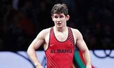 «Я был в недоумении». Отказавшийся от флага России борец сделал заявление после скандала