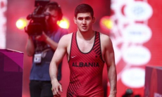 «Он выбрал путь предателя». Чемпиона Европы из России упрекнули после скандала