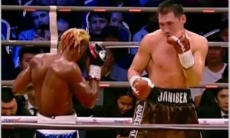 «Хладнокровный разгром». Победа Алимханулы нокаутом впечатлила зарубежное СМИ