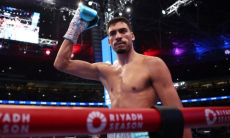 «Сбежавший» от Жанибека Алимханулы нокаутер узнал соперника по дебюту в новом весе