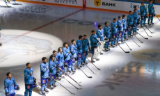 Поддержка Нурлана Оразбаева хоккеистами «Барыса» вызвала недоумение