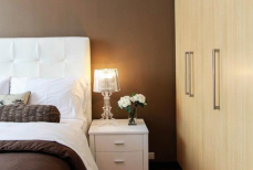 Как устранить неприятный запах в шкафу с бельем